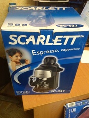 Кофеварка эспрессо SCARLETT SC-037